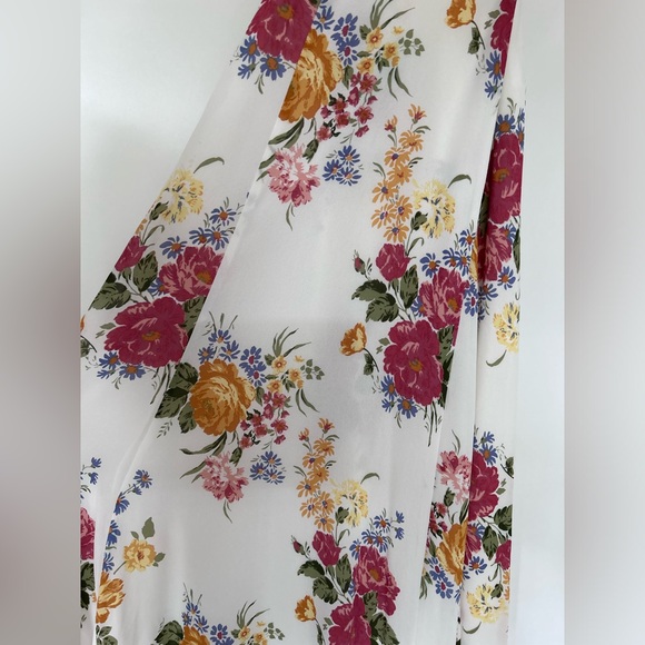 Reformation Rosey Dress in Bouquet - Picture 13 of 16